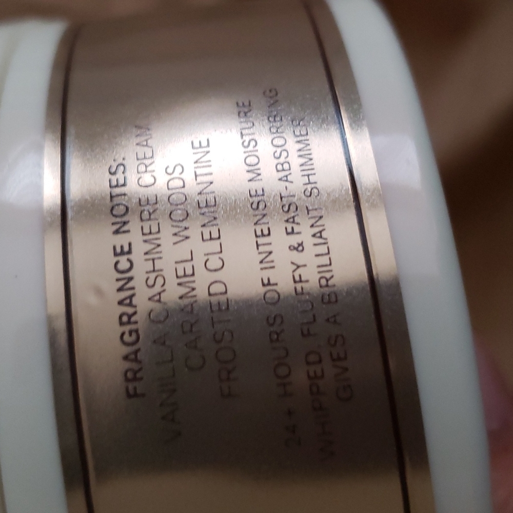 Snowflakes & Cashmere Bath & Body Works Diamond Shimmer Mist Fragrance - Picture 3 of 4